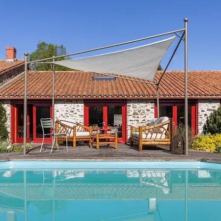 別荘 Familial Spacieux Avec Piscine Naturelle, Proche Nantes - Fr-1-306-1218