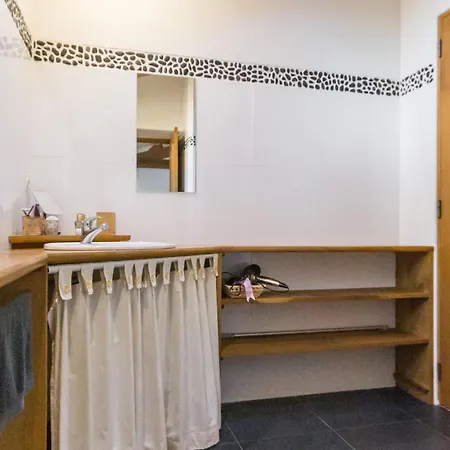 別荘 Familial Spacieux Avec Piscine Naturelle, Proche Nantes - Fr-1-306-1218 La Limouzinière